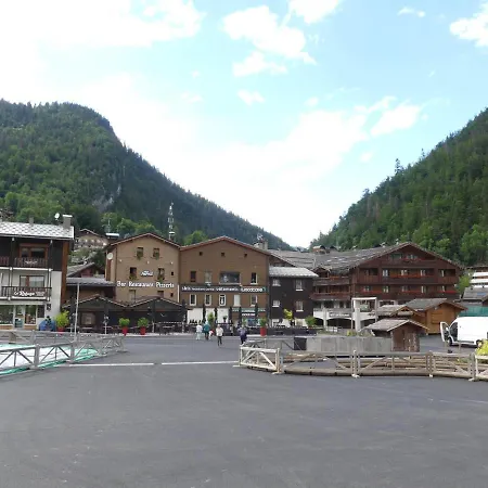 Riviera 1 4 Pers Skis Aux Pieds Appartement